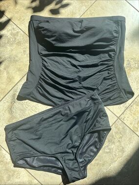 Lands' End Black Tankini Top and Brief Swim Set